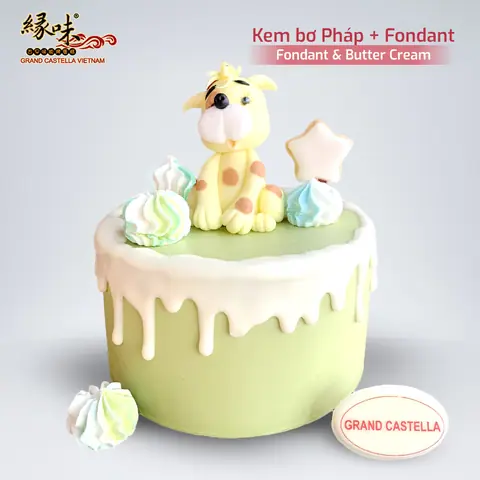 Bánh kem bơ + Fondant mini