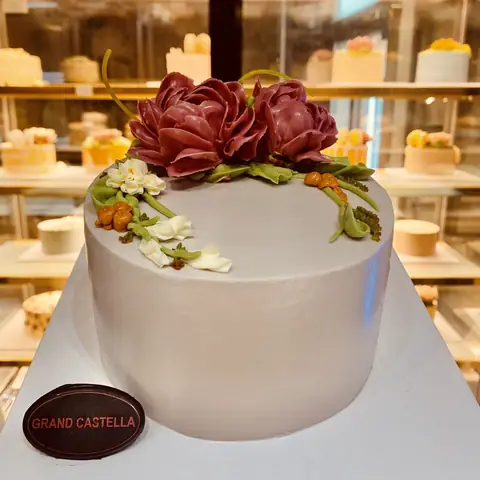 Hình bánh kem bơ Pháp Grand Castella 472