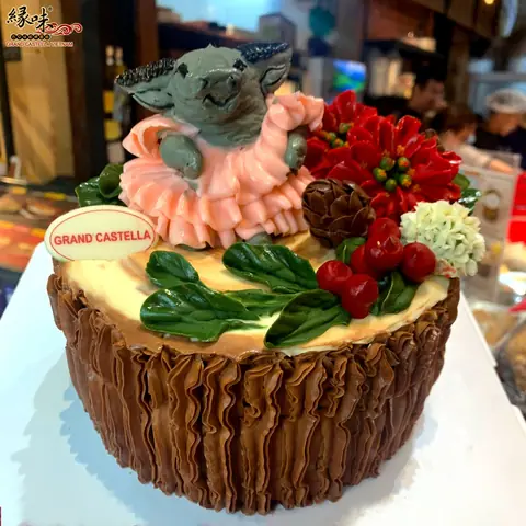 Hình bánh kem bơ Pháp Grand Castella 597