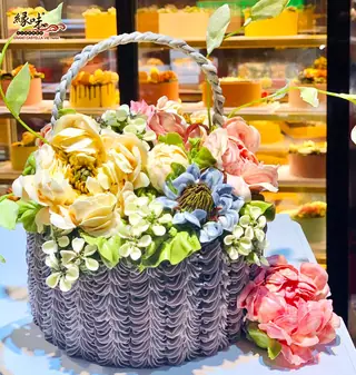 Bánh Kem Bơ Pháp Sinh Nhật Hình Giỏ Hoa Size 20cm – ảnh 3
