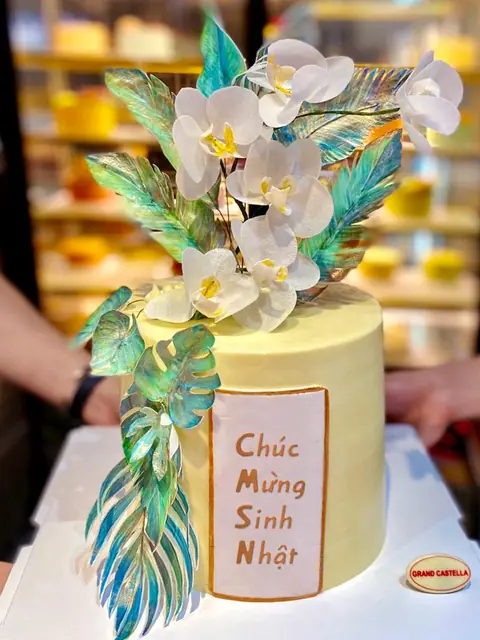 Bánh kem hoa giấy nghệ thuật Size 25cm