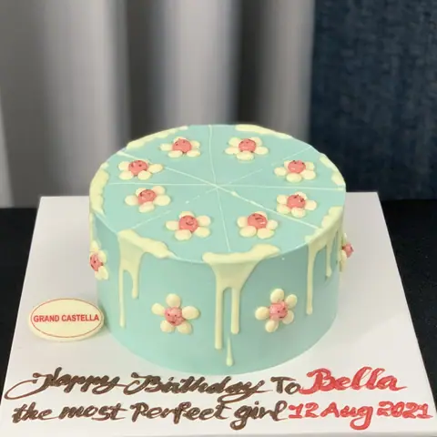 Hình bánh kem bơ Pháp Grand Castella 257