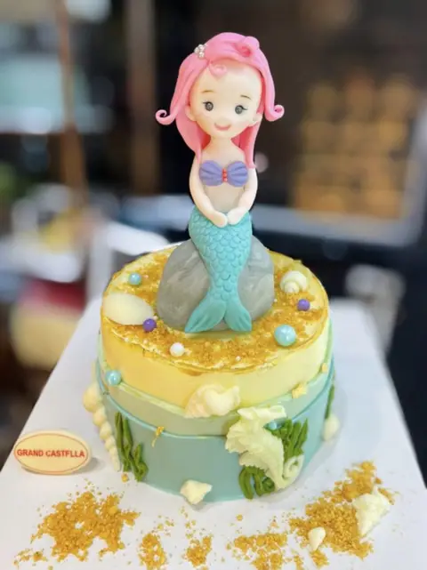 Bánh Kem Bơ Pháp Sinh Nhật + Tạo Hình Fondant – BFD87
