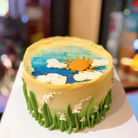 Hình bánh kem bơ Pháp Grand Castella 353