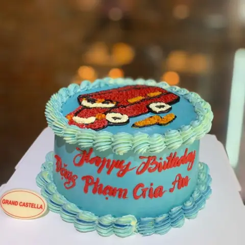 Hình bánh kem bơ Pháp Grand Castella 365