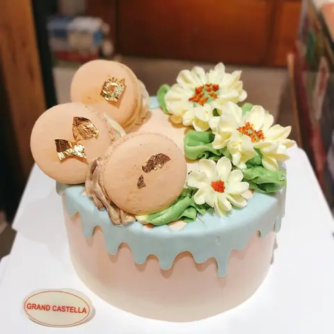 Bánh Kem Bơ Pháp Sinh Nhật Macaron (Mẫu Size 17cm) – MCR83
