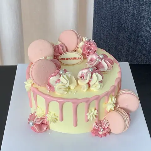 Hình bánh kem bơ Pháp Grand Castella 265