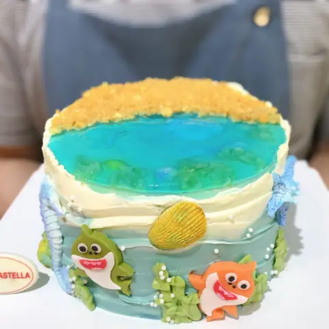 Hình bánh kem bơ Pháp Grand Castella 348