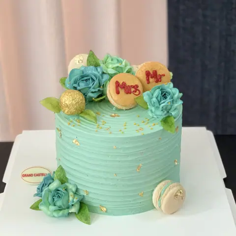 Hình bánh kem bơ Pháp Grand Castella 730