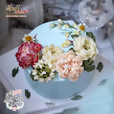 Hình bánh kem bơ Pháp Grand Castella 341