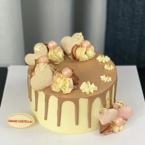 Hình bánh kem bơ Pháp Grand Castella 314