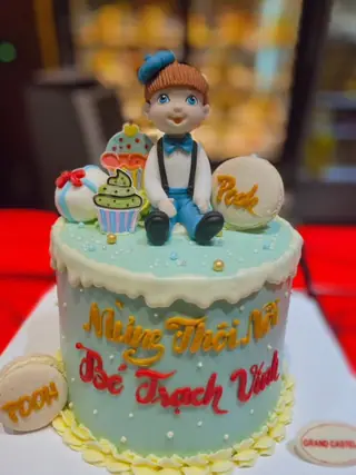 Bánh Kem Bơ Pháp Sinh Nhật + Tạo Hình Fondant – BFD89 – ảnh 1