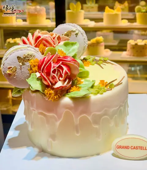 Bánh Kem Bơ Pháp Sinh Nhật Macaron – MCR76