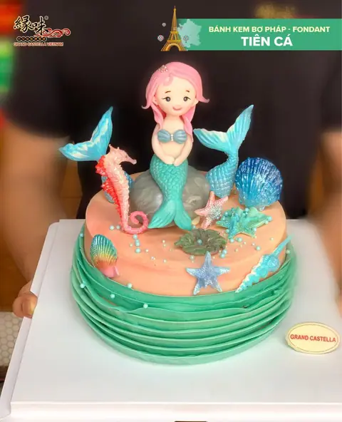 Hình bánh kem bơ Pháp Grand Castella 190