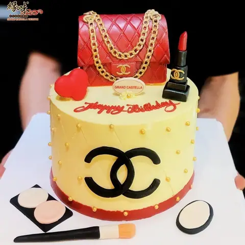 Hình bánh kem bơ Pháp Grand Castella 206