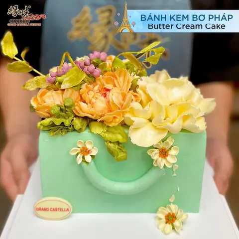Hình bánh kem bơ Pháp Grand Castella 193