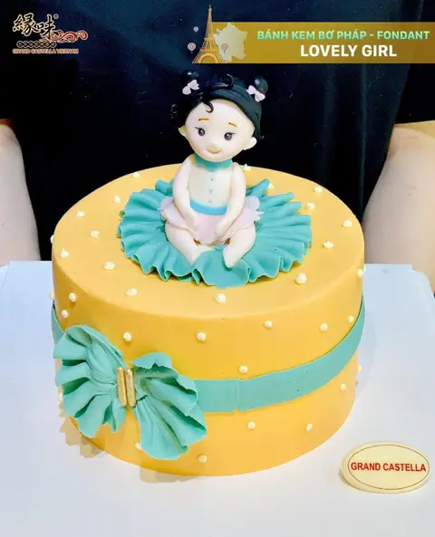 Hình bánh kem bơ Pháp Grand Castella 183