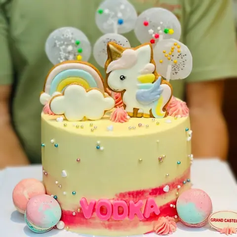 Hình bánh kem bơ Pháp Grand Castella 720