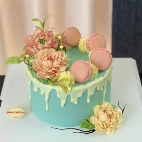 Bánh kem bơ Pháp macaron – Khi cái đẹp diễm kiều được nâng niu