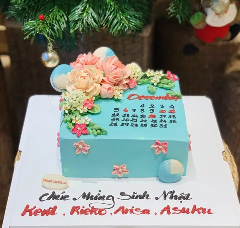 Hình bánh kem bơ Pháp Grand Castella 771