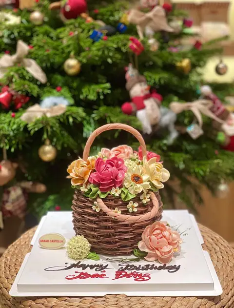 Hình bánh kem bơ Pháp Grand Castella 761