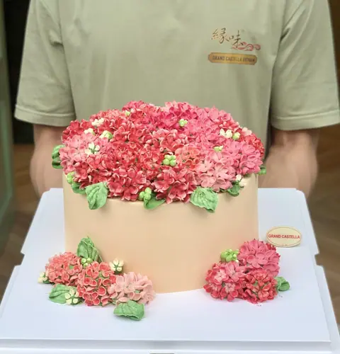 Hình bánh kem bơ Pháp Grand Castella 128