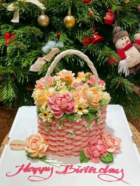 Hình bánh kem bơ Pháp Grand Castella 139