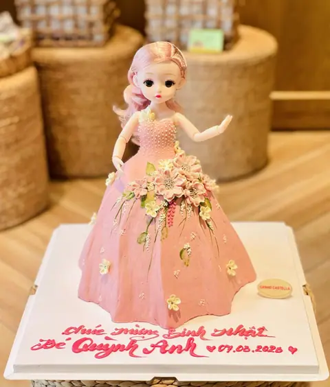 Hình bánh kem bơ Pháp Grand Castella 103