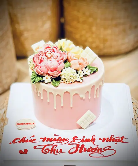 Hình bánh kem bơ Pháp Grand Castella 72