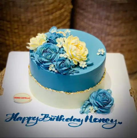 Hình bánh kem bơ Pháp Grand Castella 53