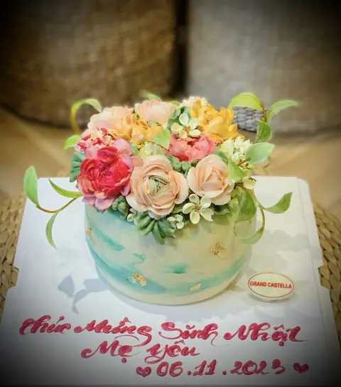 Hình bánh kem bơ Pháp thật 6