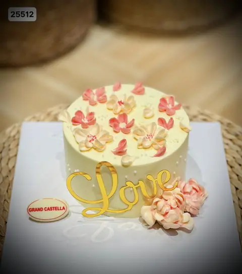 Hình bánh kem bơ Pháp Grand Castella 12