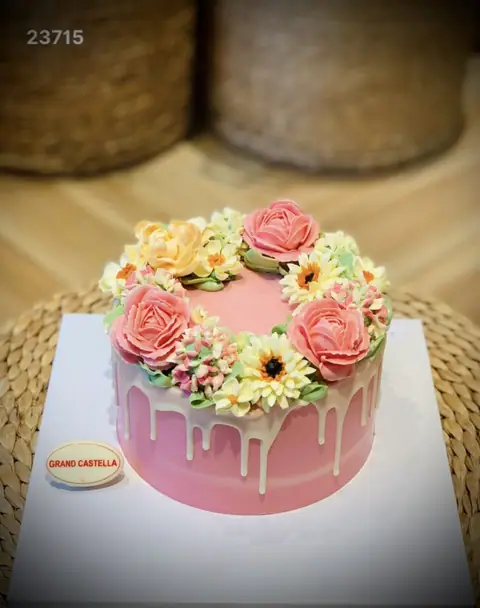Hình bánh kem bơ Pháp Grand Castella 16