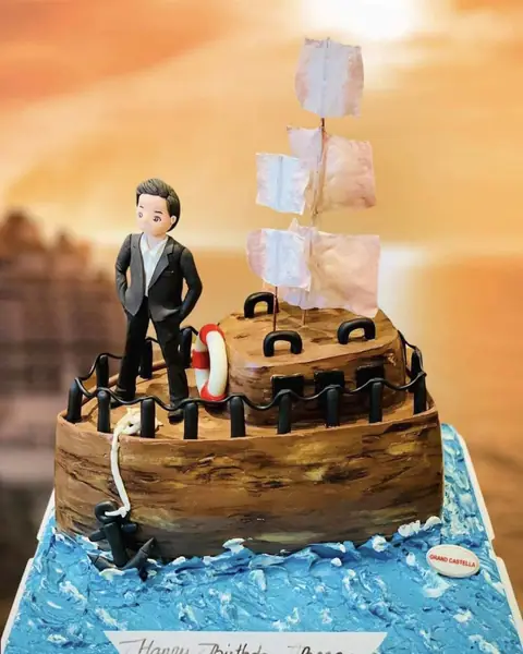 Hình bánh kem bơ Pháp Grand Castella 30